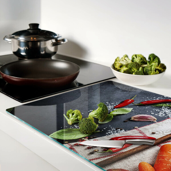 Snijplanken van glas Keukenkruiden en groenten