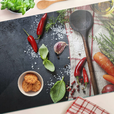 Snijplanken van glas Keukenkruiden en groenten