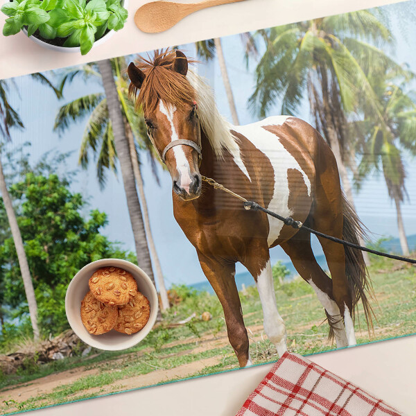 Glazen snijplanken Een paard met palmbomen op de achtergrond.