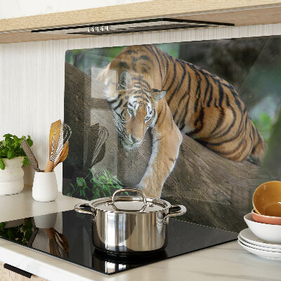 Glazen snijplanken Tijger op een boomstam