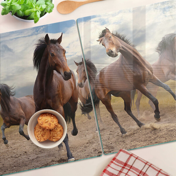 Snijplanken glas Paarden rennen in de wei.