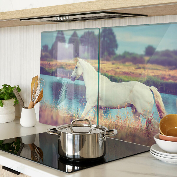 Snijplanken van glas Wit paard aan het water