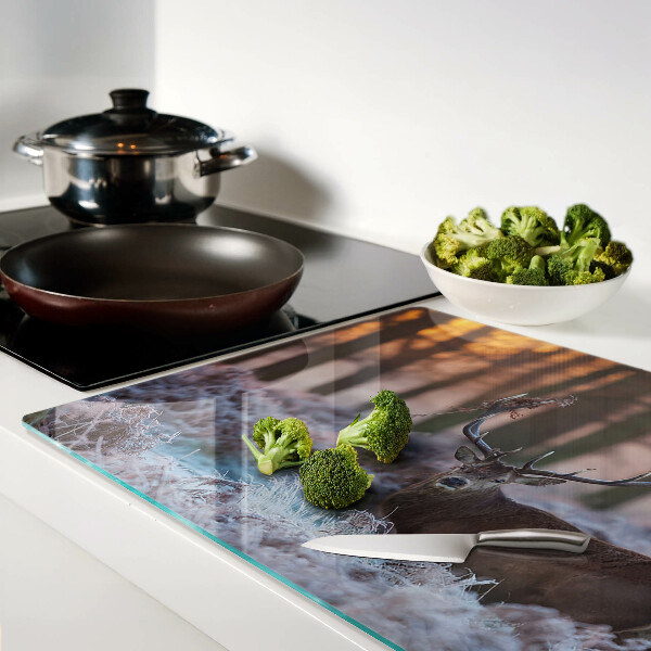 Snijplanken van glas Herten in het winterbos