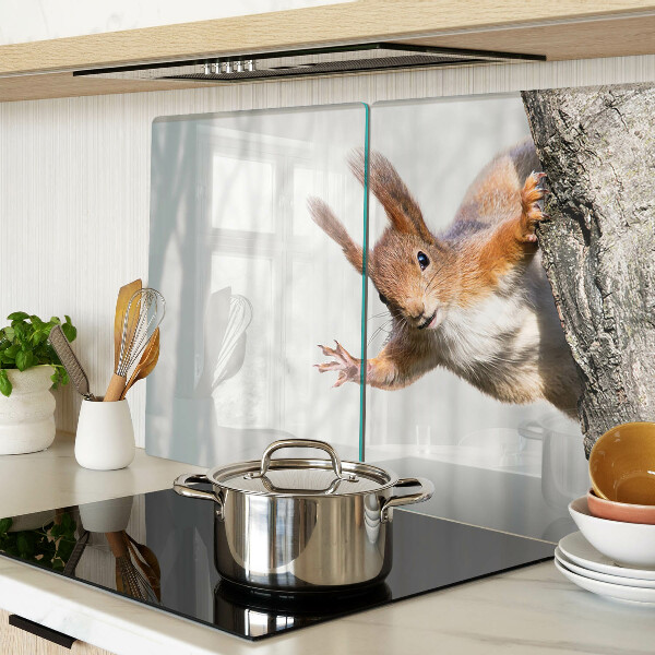 Snijplanken glas Eekhoorn op een tak