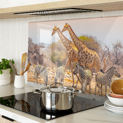 Snijplanken van glas Zebra's en giraffen in hun natuurlijke leefomgeving