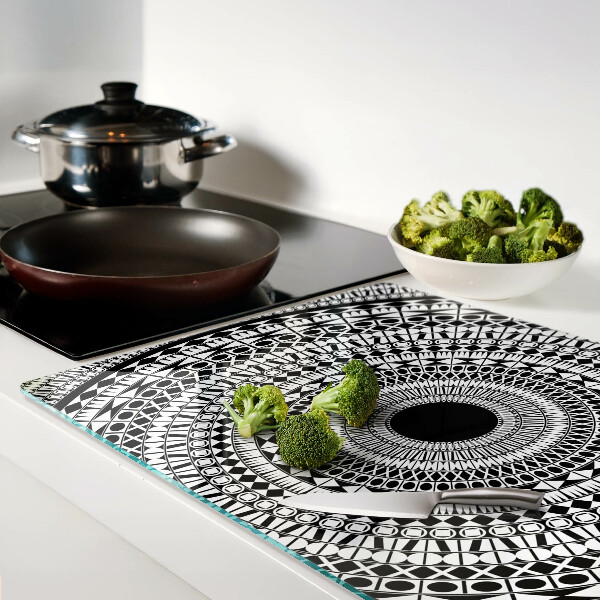 Glazen snijplanken Mandala in zwart-wit tinten