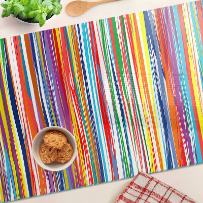 Snijplanken van glas Kleurrijke strepen in verschillende tinten.
