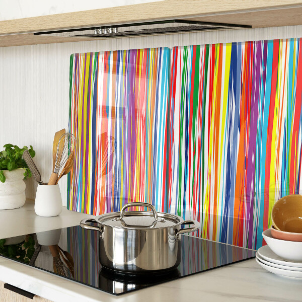 Snijplanken van glas Kleurrijke strepen in verschillende tinten.