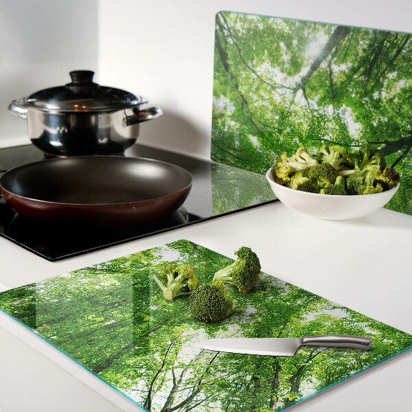 Snijplanken van glas Bossen en groene bomen