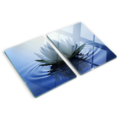 Snijplanken glas Waterlelie op een waterachtergrond