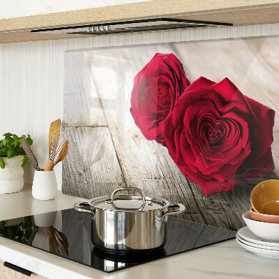 Glazen snijplanken Rode rozen op een houten achtergrond