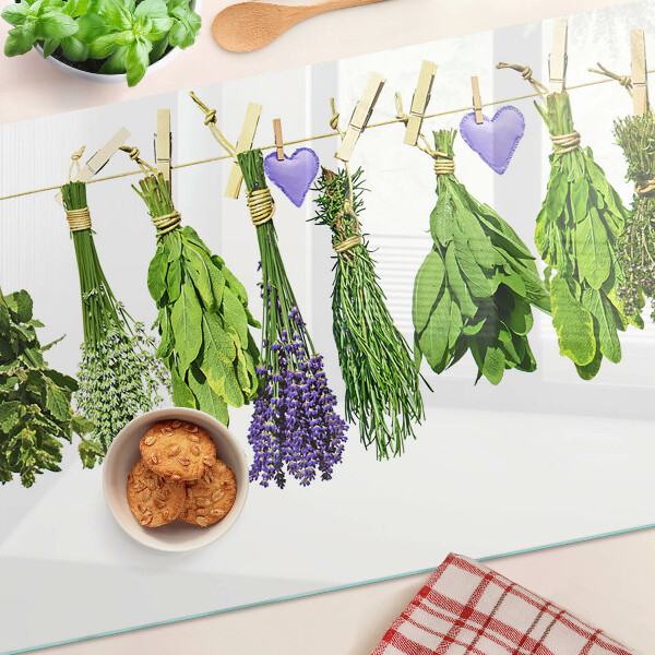 Snijplanken van glas Kruiden aan een touwtje