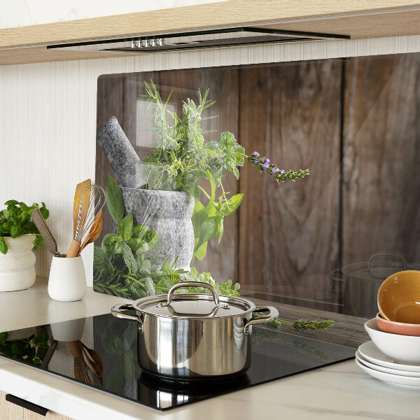 Snijplanken van glas Kruiden in een pot