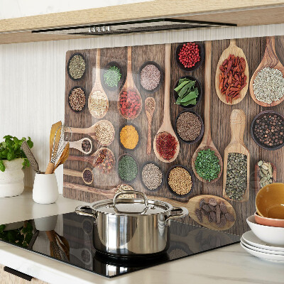 Snijplanken van glas Specerijen en specerijen in lepels