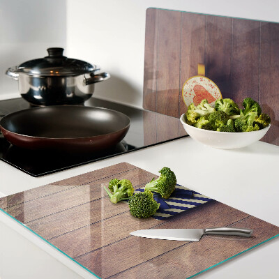 Glazen snijplanken Een cadeautje met een hartje op een beker.