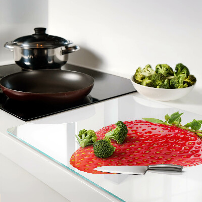 Snijplanken van glas Aardbei op een witte achtergrond