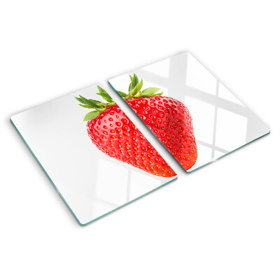 Snijplanken van glas Aardbei op een witte achtergrond