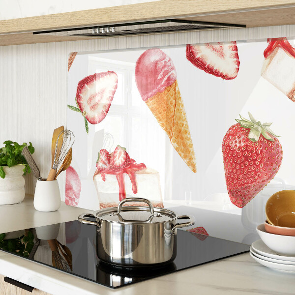 Snijplanken van glas IJs en aardbeien