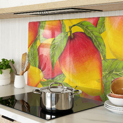 Snijplanken van glas Paprika's tegen een achtergrond van groene bladeren