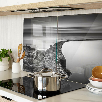 Glazen snijplanken Een kustlandschap in grijstinten