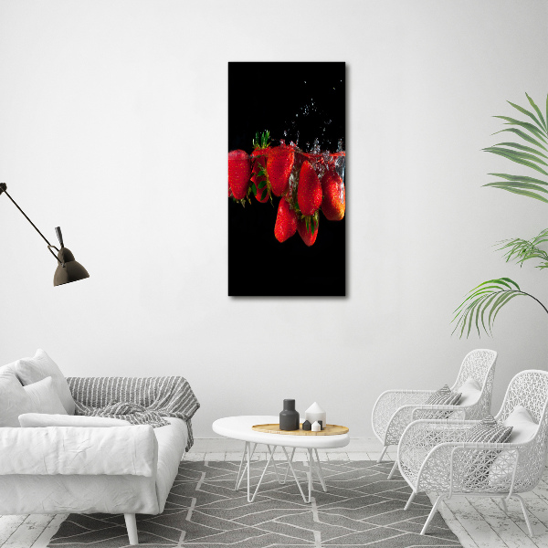 Staand foto in plexiglas Aardbeien in water
