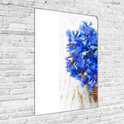 Staand foto op plexiglas Korenbloemen in een mand