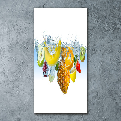 Staand foto op plexiglas Fruit onder water