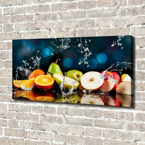 Canvas foto Fruit en water