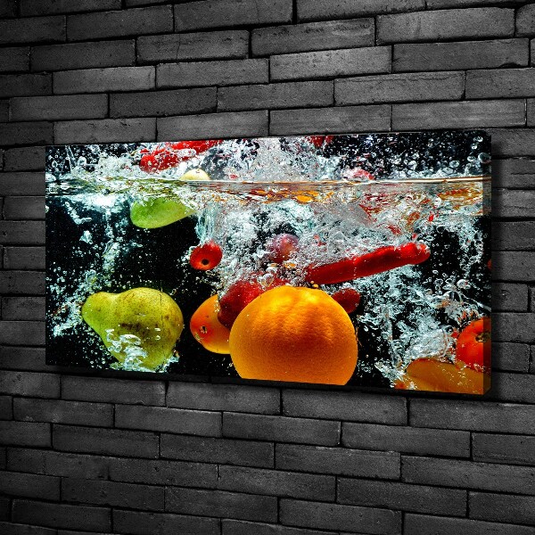 Schilderij op canvas Fruit onder water