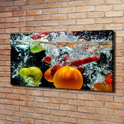 Schilderij op canvas Fruit onder water