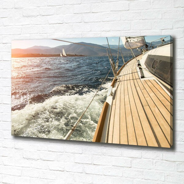 Foto op canvas Een zeilboot op zee