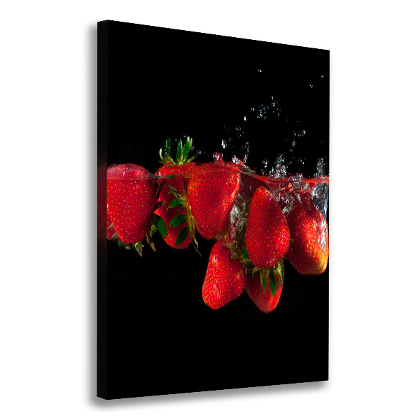 Verticale foto op canvas Aardbeien in water