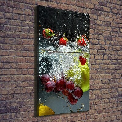 Verticale foto op canvas Fruit onder water