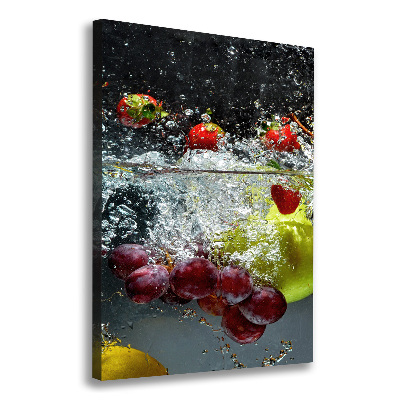 Verticale foto op canvas Fruit onder water