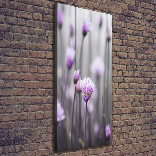 Verticale canvasfoto Bieslookbloemen