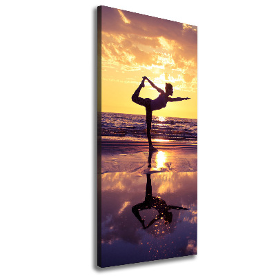 Verticaal schilderij op canvas Yoga op het strand
