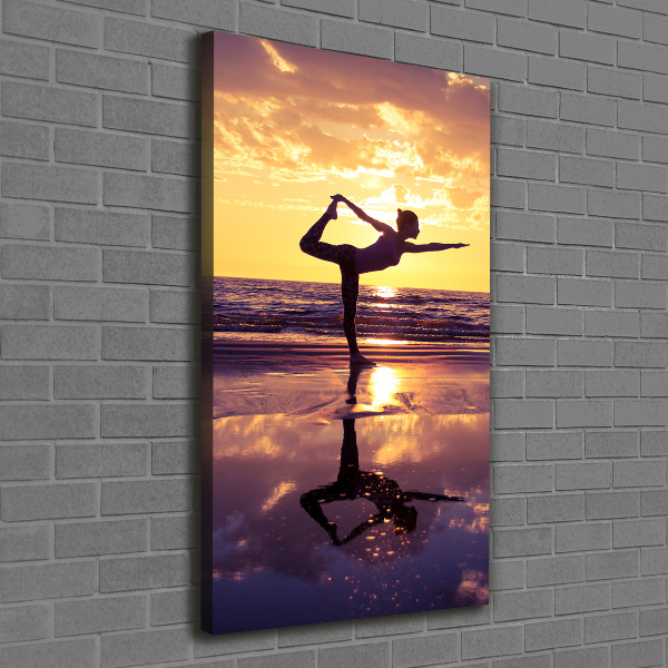 Verticaal schilderij op canvas Yoga op het strand