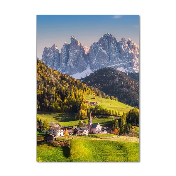 Verticale foto op glas Een stad in de bergen