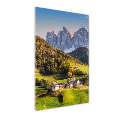 Verticale foto op glas Een stad in de bergen