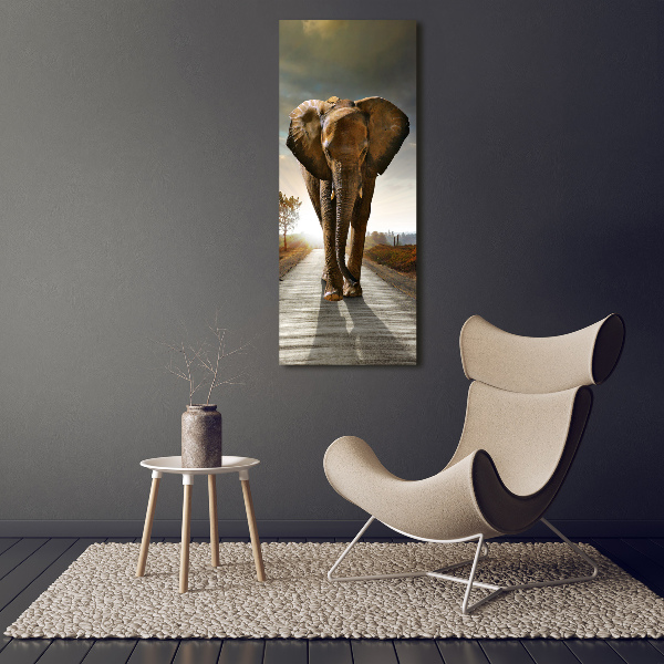 Verticale glasfoto Lopende olifant
