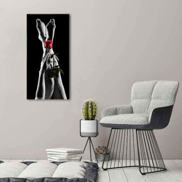 Verticale glasfoto Roos en voeten