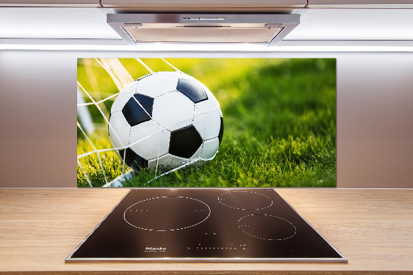 Spatscherm keuken De bal ligt in het doel.