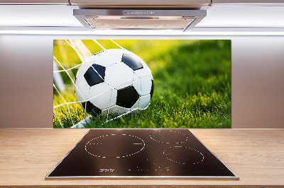 Spatscherm keuken De bal ligt in het doel.