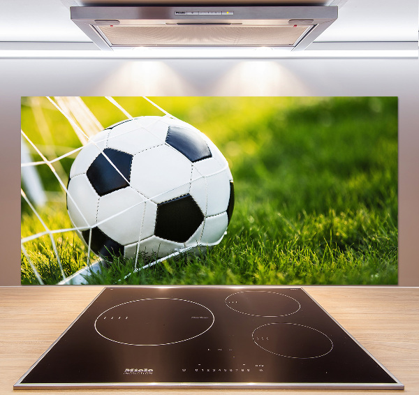 Spatscherm keuken De bal ligt in het doel.