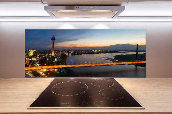 Spatscherm keuken Düsseldorf, Duitsland