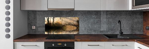 Spatplaat keuken Oude brug in de herfst