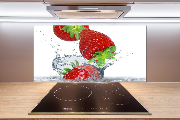 Glazen achterwand keuken Aardbeien en water