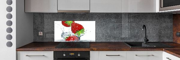 Glazen achterwand keuken Aardbeien en water