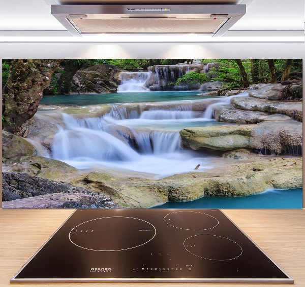 Glazen achterwand keuken Waterval in het bos