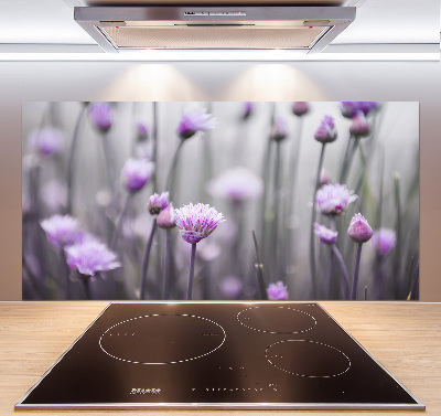 Glazen achterwand keuken Bieslookbloemen